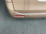 リアにもパーキングセンサー付いています