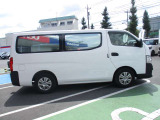 希望ナンバーや保証期間を延ばす延長保証などもございます。詳しくはスタッフまでお問い合わせください。