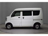当店は全車『ロングラン保証』付!(1年間、距離無制限 HV車はHV保証付) 別途延長保証もご用意しております♪ ぜひ現車を確認にご来店ください