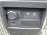 USB端子・12Vシガー電源。