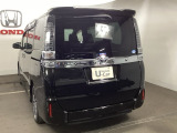 スライドドアなら狭い駐車場でもドアをぶつける心配がありません。ステップが低く乗り降りもしやすいです。