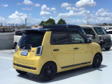 ご遠方のお客様には専門業者を介した陸送納車サービスがございます【※有料】。 お住まい・お届けご希望ご希望の地域をご連絡頂ければ輸送費用のお見積りと輸送期間の目安をご案内させていただきます。