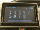 いまや必須装備「ナビゲーション」搭載!知らない場所に、スイスイッとドライブ。なんて便利な機能でしょうか?もう、これなしではハンドルを握れませんね!でも、運転中の操作は危険ですのでご注意ですね♪