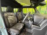 運転席シート廻りは使用感も少なく、良好な状態となっています。丁寧に使われていたことがよくわかりますね。