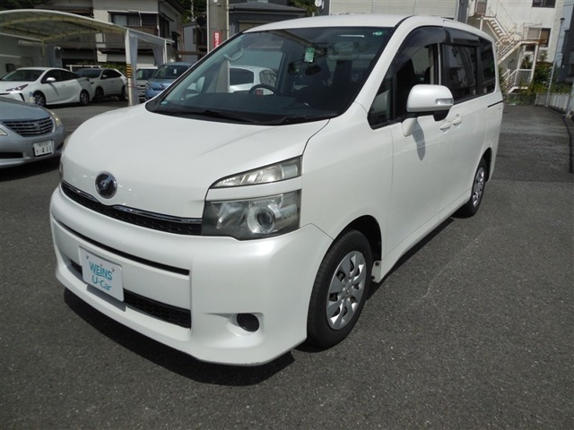 ヴォクシー 2.0 X Lエディション 