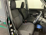 【フロントシート】さまざまな体格の方が快適に運転ができるよう配慮したシートになっております。