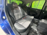 コンパクトカーですが、セカンドシートは十分な広さがあり快適にお乗りいただけます♪シートを倒して大きな荷物を積んだりと、用途の幅が広い1台です。