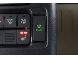 ECONボタンで低燃費モードに☆☆☆ECONスイッチを上手に使ってエコドライブ♪♪環境にもお財布にも優しい装備です☆☆☆