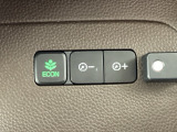 【eコンスイッチ】低燃費運転をサポートするECONモード。スイッチをONすると、エンジンやトランスミッション、A/Cなどを協調制御し、燃費の向上に貢献。エコドライブの効果を高めます。
