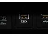 USBソケット付き!