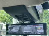 スマートルームミラーで後方視界を確保