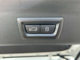 お車はご予約状況などにより、ご案内出来ない場合がございます。ご来店頂ける際は、事前にご連絡くださいますよう、お願い申し上げます。