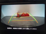 バックガイドモニターを装備しています、車庫入れもラクラクです。