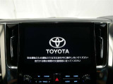 ディスプレイオーディオを装備。スマホとクルマをつなぐことで、これまでのナビに加えて、いろんなサービスが楽しめます。