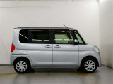 この度は、当社の展示車をご覧いただきまして、誠に有難うございます。自信をもってお勧めできる車となりますので、ごゆっくりご覧頂きたいと思います。