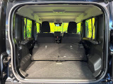 普段のお買い物や通勤、送迎等に十分な荷室スペースを確保しております。セカンドシートを倒すと、大きな荷物の積載も可能です♪