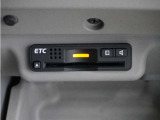 ◆ETC◆有料道路を利用する際にスムースに通過でき、わずらわしい料金支払いから開放されます!今や無いと不便に感じるほど必需品の装備ですね♪