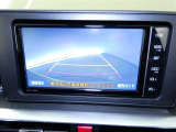 【バックモニター】・・・気になる後ろの見通しも、車庫入れに大活躍☆運転が困難な場所でも、しっかりサポート!心強い味方のモニターです♪