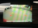 バックカメラ付きで、車両周辺の安全確認も一目できます!小さなお子様や障害物も確認できるので、運転のしやすさだけでなく事故防止にも役立ち安心して駐車出来ます♪