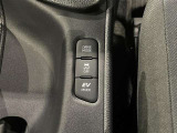 【DRIVE MODE】走り方を簡単に切り替えて、燃費・走り・快適性を最適化できる機能です。ワンタッチで走り方を選べ、燃費重視の普段使いからパワーのある走りまで乗りこなします^^