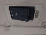 運転席のバイザー裏にはスマートインETC付きです♪
