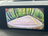【サイド&バックカメラ】停車・駐車時に死角になりがちな運転席から見えづらいサイドとリアの障害物を確認できます!雨天時や夜間などは特に活躍してくれるアイテムです。