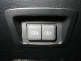 【シートヒーター搭載】シートを温めてくれる暖房機器です!長時間座っていると負担が掛かりやすい背中や腰、または冬場の寒い日に冷えやすい脚部に快適なぬくもりを♪