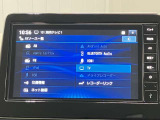NM1・9インチ日産オリジナルナビゲーションならではの上質感とインパネとのフィット感が魅力。スマートフォン連携をワイヤレスで!人気のネット動画がナビの大画面で楽しめます。