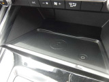 ワイヤレス充電機能付き!