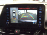 全周囲モニターで車の状態も確認出来て、駐車も楽々安心に☆彡