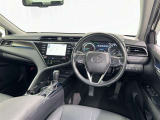 運転席まわりです。 各操作スイッチは使いやすい位置に配置されてます。