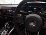 トラックモード。エンジン性能を最大限に発揮させるモードです。サーキット走行におススメです!任意でESCをカットすることが可能です!
