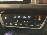 フロント両席にはシートヒーターが付いています!寒い日に便利な装備ですね。
