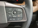 ステアリングスイッチ搭載!ハンドルひとつで手を離さなくても運転中視線をそらさなくても操作が出来て便利です