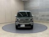 お車購入のポイントとなるフロントマスクです!かわいらしい目つきが印象的なデザインのヘッドランプです。