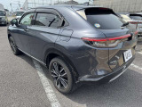 5名乗りのお車です