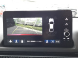 バックモニター付きで、車庫入れやバック時の後方確認をしっかりサポート。モニターに映し出される映像で死角も確認しやすく、狭い場所での駐車や後退時の操作をより安心して行えます。