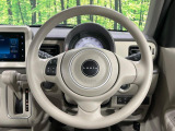 【ステアリングスイッチ】運転中、前方から目線をそらすことなく、オーディオ等の操作が可能な便利機能!安心&快適なドライブを演出してくれます♪