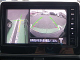 アラウンドビュ-モニタ-はクルマの真上から見ているかのような映像によって、周囲の状況を知ることで、駐車を容易に行うための支援技術です。