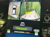 【マルチテレインモニター】車のフロントやサイドのカメラ画像を同時にモニター表示することで、悪路や狭い道を走行時でも周囲の状況確認ができ安心!本格SUVにうれしい装備です♪