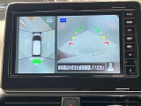 【アラウンドビューモニター】車を上から見下ろしているかのような映像で周囲の状況がひと目で確認、狭い駐車場に駐車するときも安心です♪