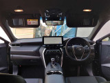 見通しのよいすっきりとした視界で、誰でも運転しやすいです。運転のしやすさは疲れにくさにも繋がりますよ♪