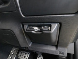 ETC2.0を装備しているので、納車後すぐに遠方へのドライブを楽しめます。さらに、高速道路ではアイサイト機能を活用したクルーズコントロールで、快適な運転体験をご提供します。