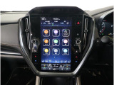 11.6インチの縦型ディスプレイに、ナビゲーション機能をはじめ、エンターテインメント、車両情報、エアコン操作、各種設定などを集約。タブレットのような感覚で、直感的に操作できます。