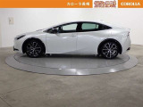 高品質、充実の整備と安心ロングラン保証1年付きでお車をお引渡しします。