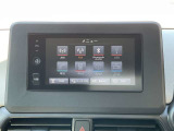 ディスプレイオーディオ付きです。FM/AM、USB・Bluetooth接続にも対応しておりますので、お出かけがさらに楽しくなりますよ♪