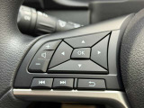 ハンドルから手を離さずにオーディオの操作ができるステアリングスイッチ!