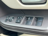 運転席窓操作部スイッチの画像です。