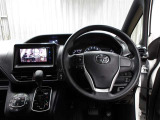 運転席に座ると☆こんな感じです♪