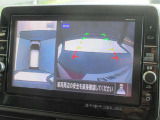 周囲の状況が分かるアラウンドビューモニター搭載。苦手な縦列駐車もこれがあれば安心ですね。